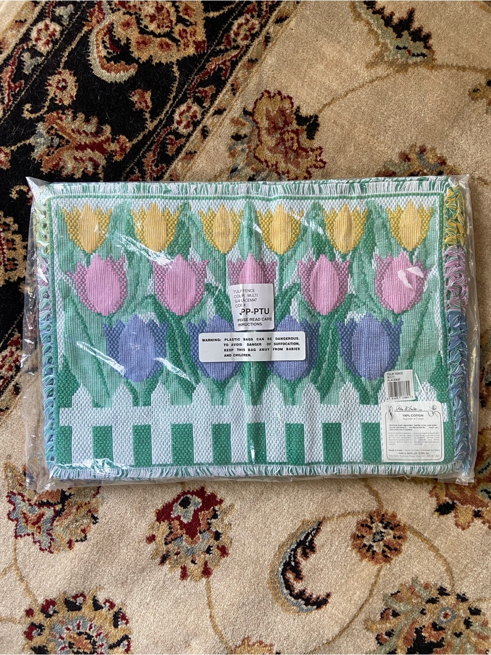 VTG Woven Floral Tulip Placemat Fabric Set of 4 Flowers Cottagecore Pastel NWT
